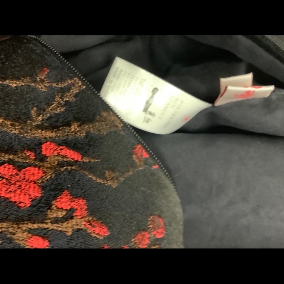 ☑️No Brand Floral Print MiniSheath Dress - Picture 6 of 10